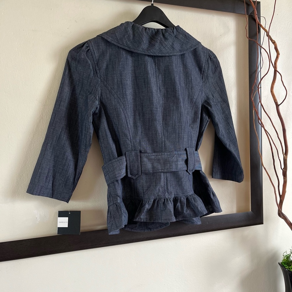 NWT  Slate blue denim look Danielle B ruffled blazer - Picture 2 of 10